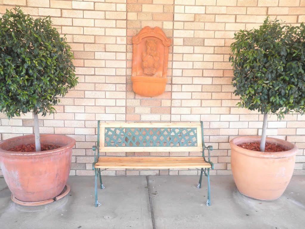 Ningana Motel Mudgee Exterior foto